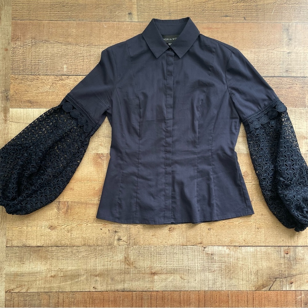 Adria Moss Ballon Puff Sleeve with Cutout Detail Cotton Button Down Shirt Navy